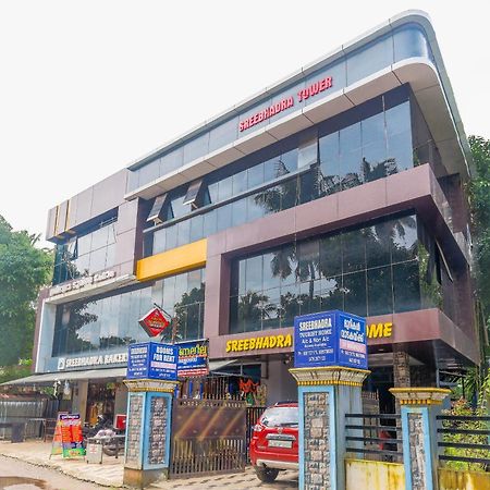 Hotel O Sree Bhadra Tourist Home Kollam Bagian luar foto